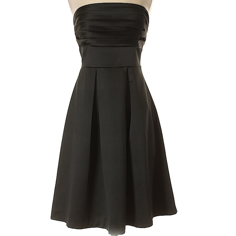 White House Black Market Black Prom/Formal Dress